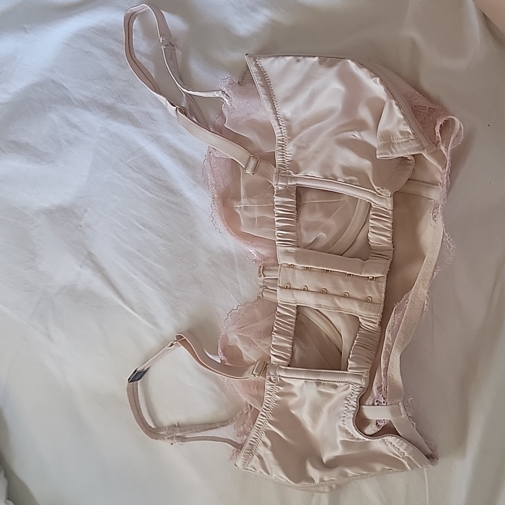 Bra - Picture 2 of 2